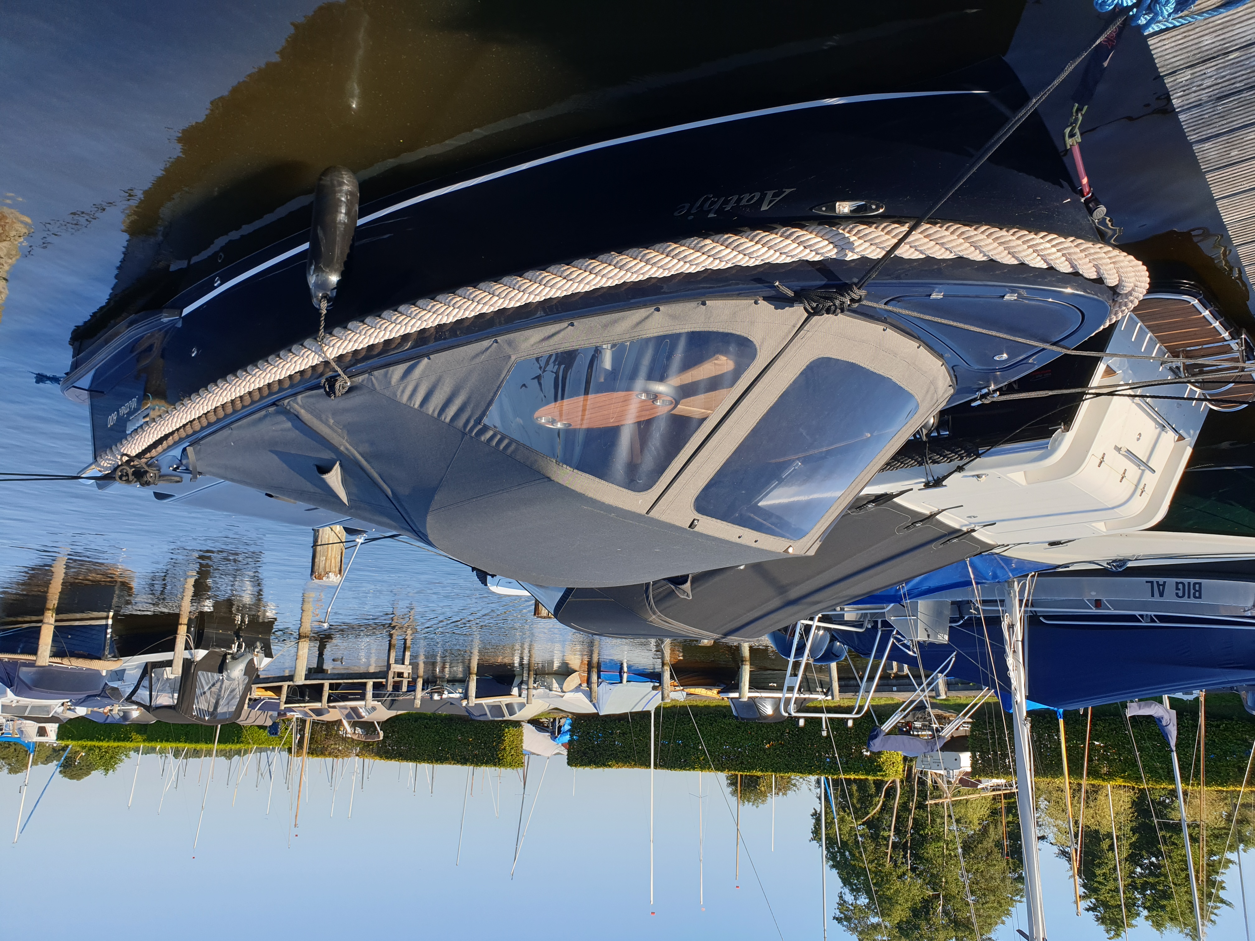 Maxima 600 Tender